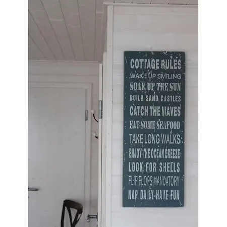 Sealodge I Huus & Úszó hotel